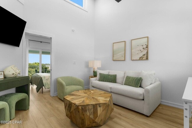 Foto del edificio - 17214 Front Beach Rd
