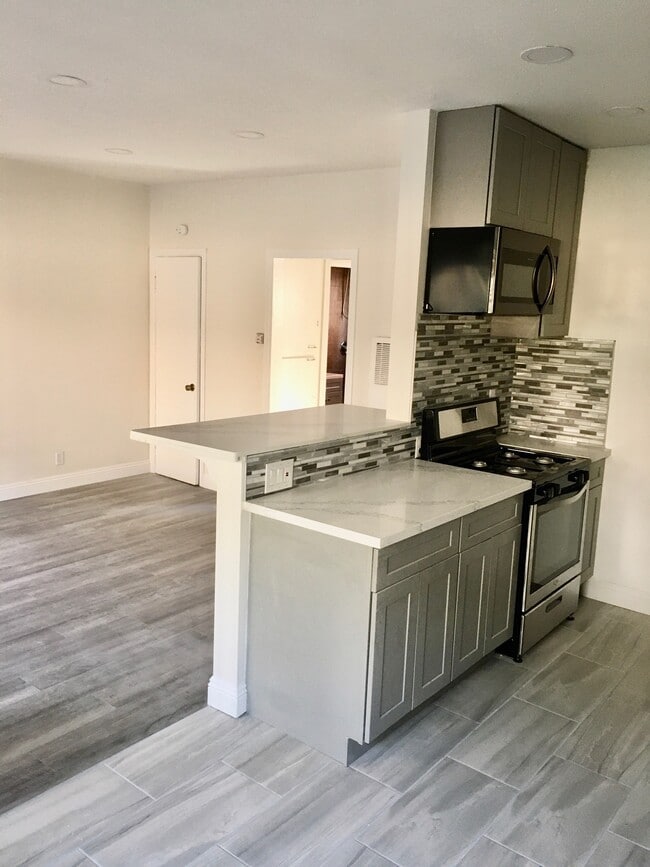 Kitchen 1 - 1650 Redondo Ave