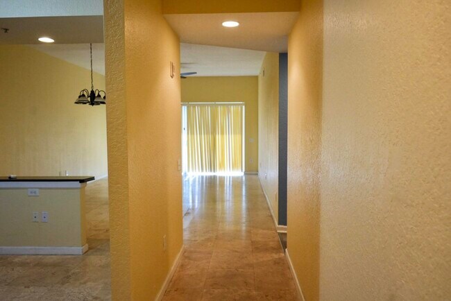 Foto del edificio - 1650 Presidential Way