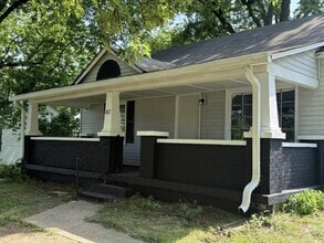 Building Photo - 867 S Morgantown Rd