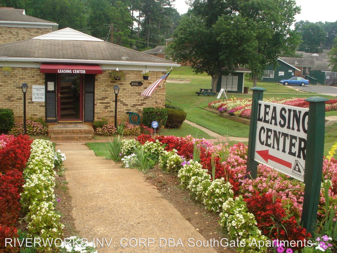 Foto principal - 4034 Conway Ave
