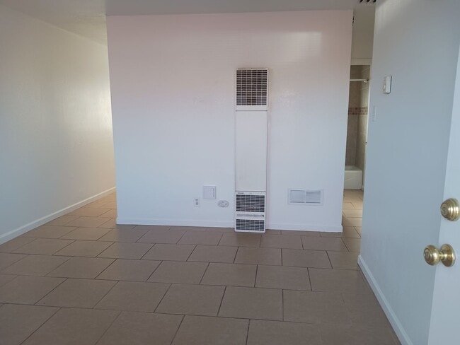 Foto del edificio - AFFORDABLE!!