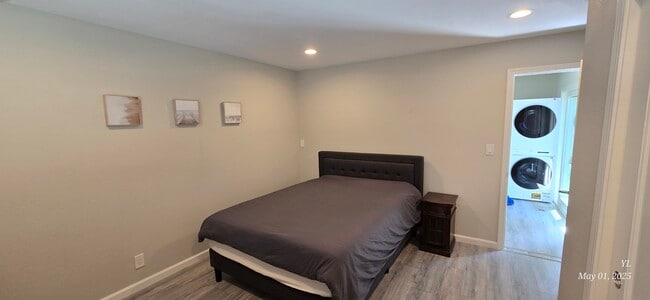 Building Photo - 503 Yorkshire Dr