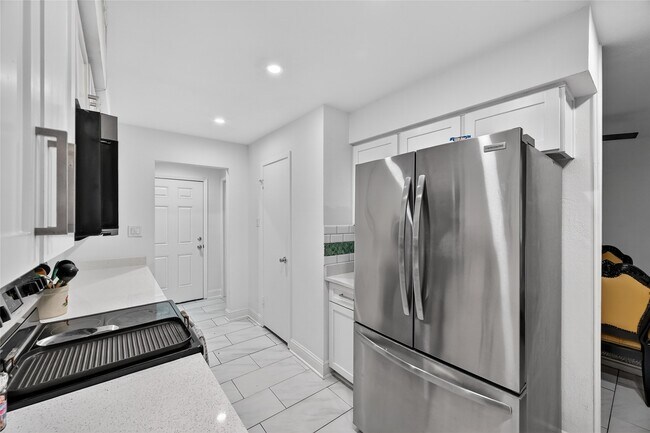 Foto del edificio - 11230 Bandlon Dr