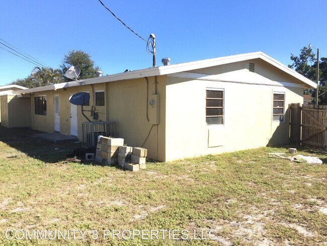 Building Photo - 4 br, 3 bath House - 1637 NW 10 AVE