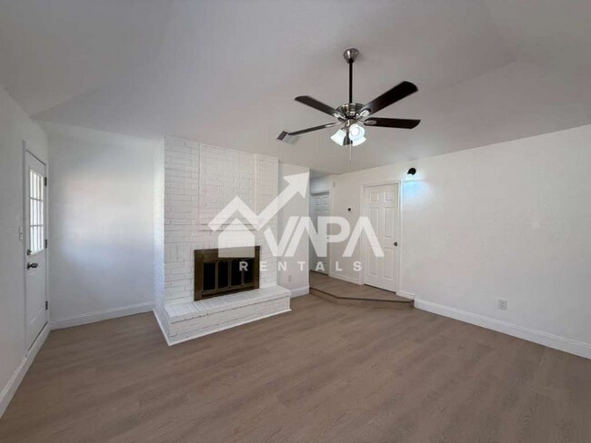 Building Photo - 3616 Candlernoll Cir