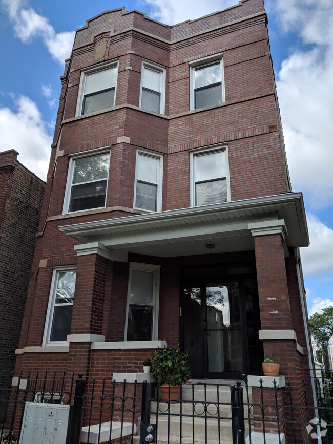 Building Photo - 3224 N Monticello Ave