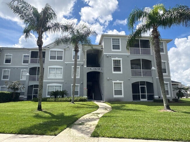 Building Photo - 8102 Princess Palm Ln