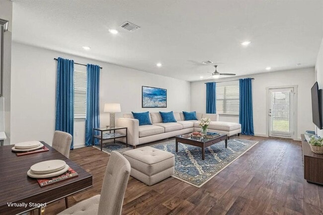 Building Photo - 3024 Louris Ln