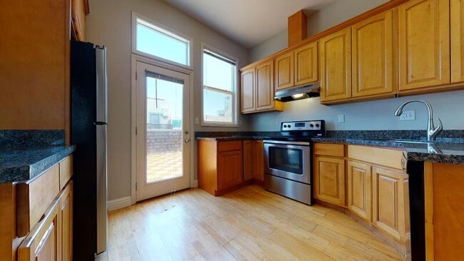Building Photo - 23 Boardman Pl