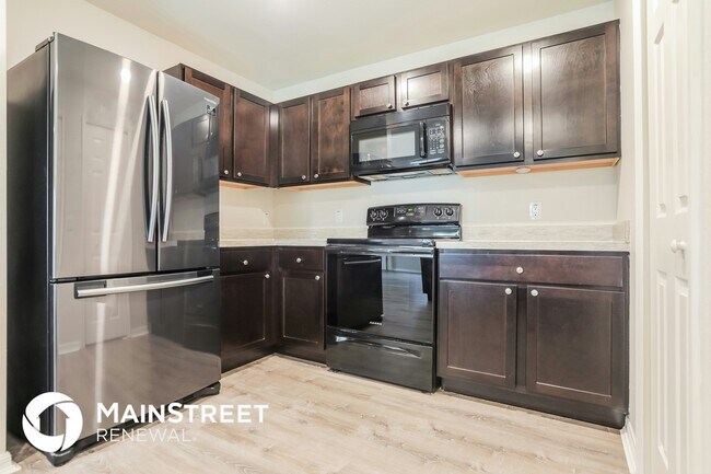 Foto del edificio - 1089 Knotty Pine Ave