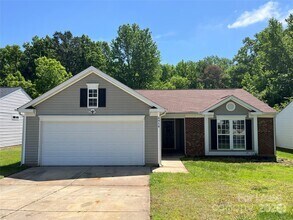 Building Photo - 6918 Kentucky Derby Dr