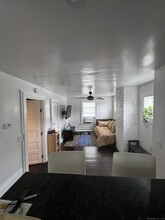 Building Photo - 147 Fairfield Ave
