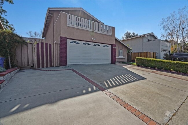 Building Photo - 47450 Cholla St