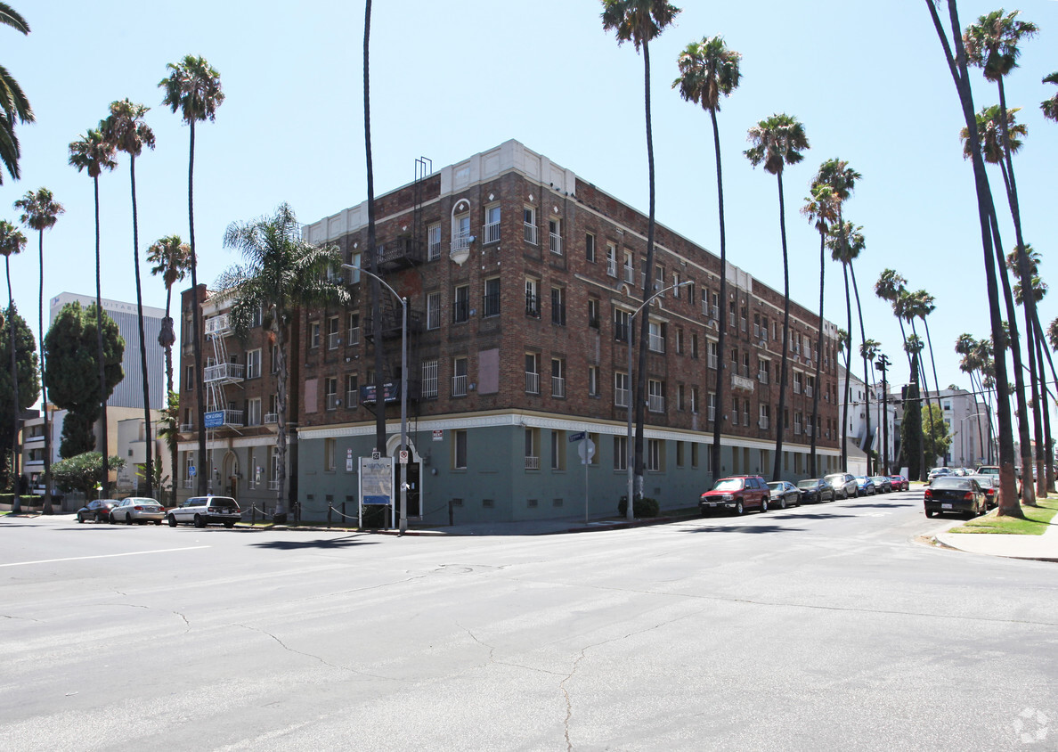 Primary Photo - The Wilshire Apartments