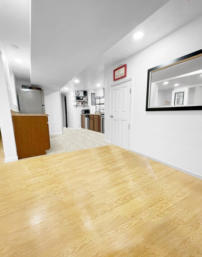 Photo - 3580 Hudson St Apartment