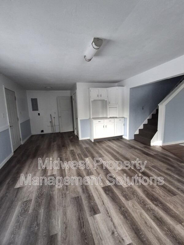 Building Photo - 833 Indiana Ave