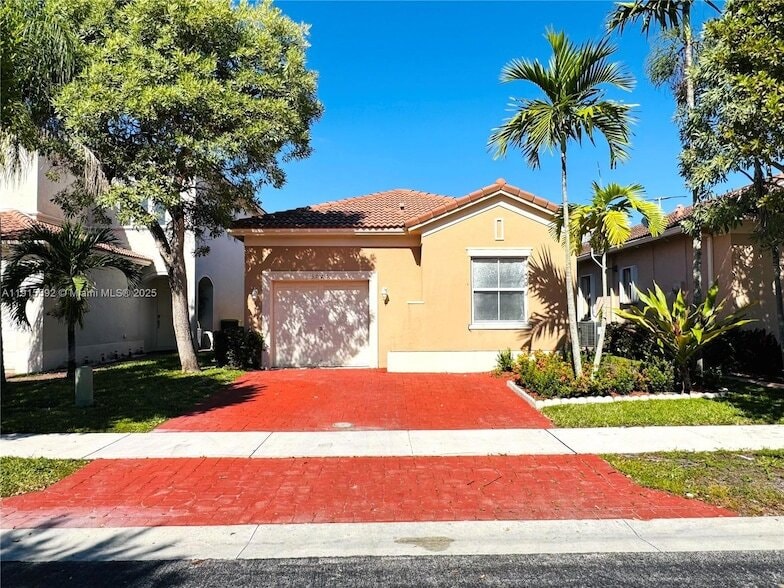 Primary Photo - 3725 NE 23rd Ct