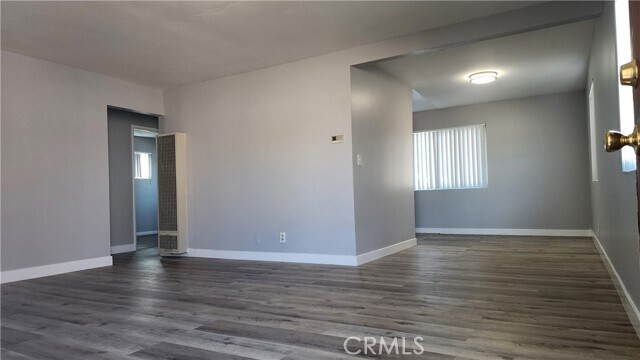 Foto del edificio - 11120 Klingerman St