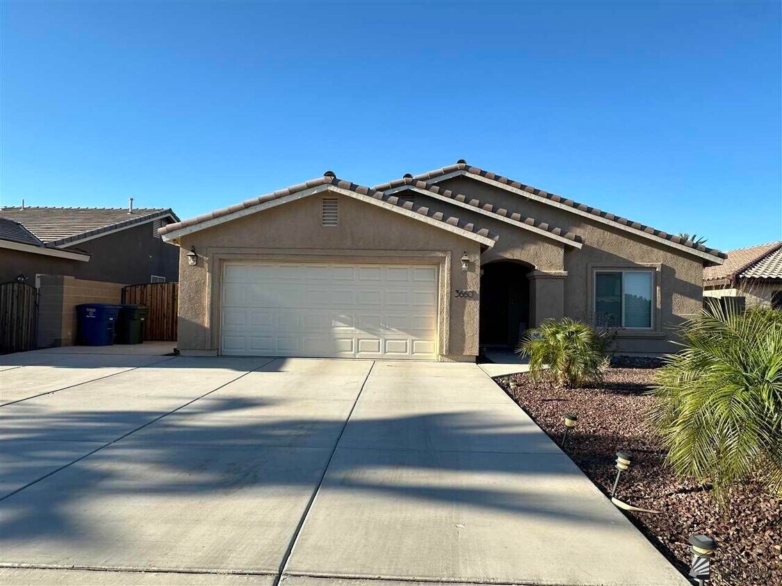 Foto principal - 3660 W 39th St