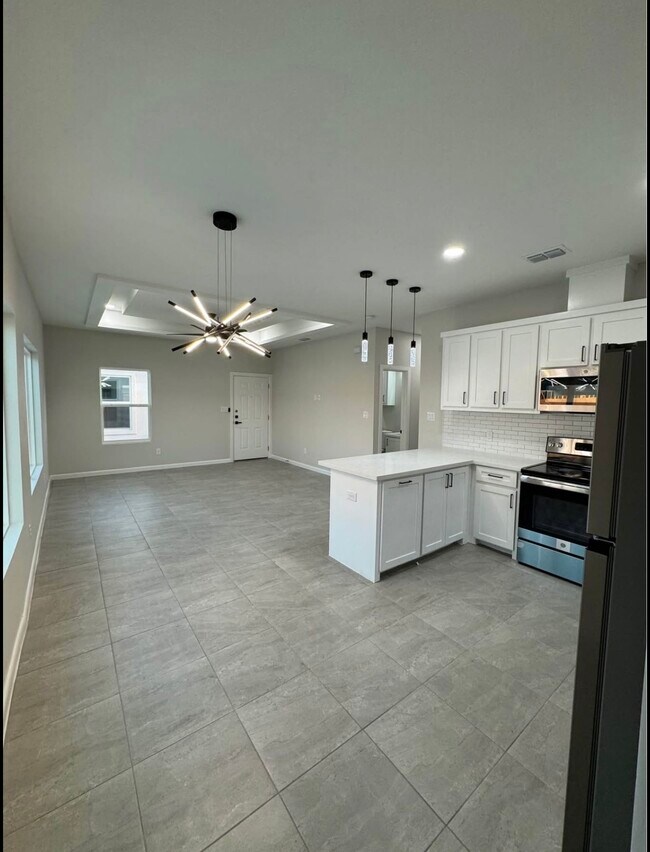 Foto del edificio - 3524 S Dominique Dr