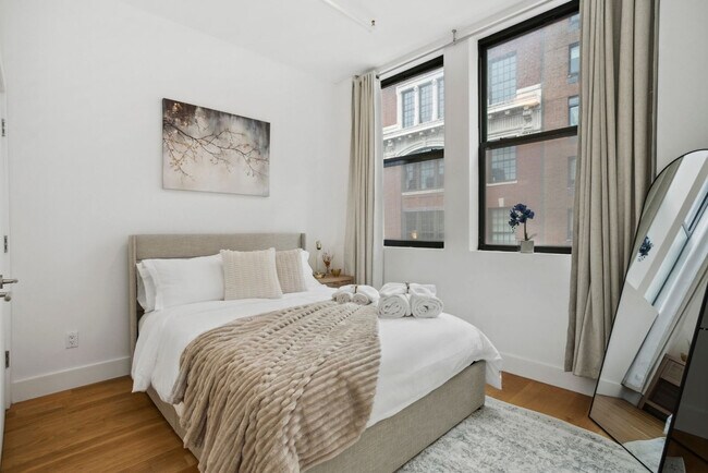 Foto del edificio - 517 W 45th St