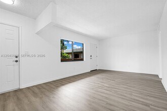 Building Photo - 13210 Memorial 205