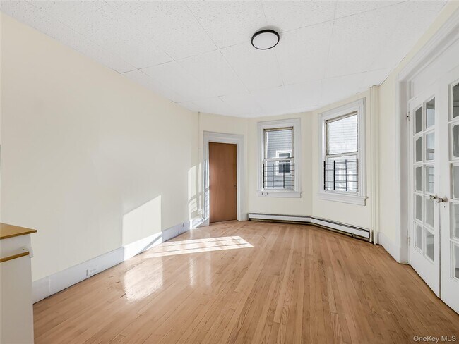 Foto del edificio - 119 S 11th Ave