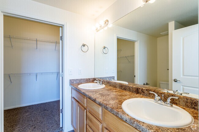 2HAB, 2BA - Antero - Homestead Apartments