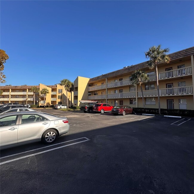 Building Photo - 5860 NW 64th Ave