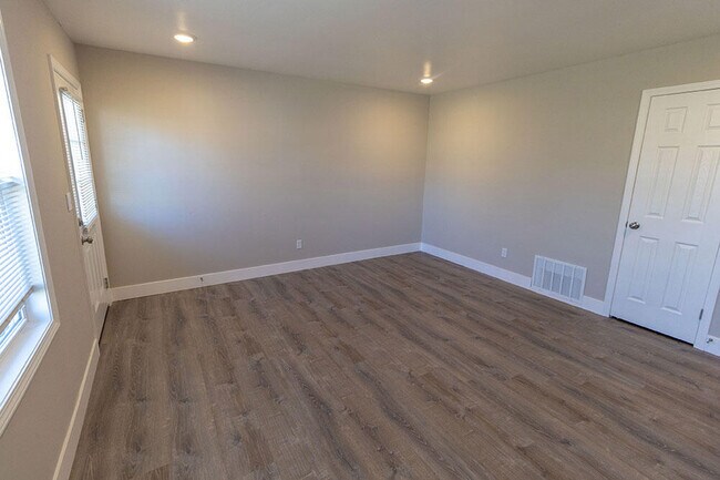 Foto del edificio - 3612 Greeley Dr
