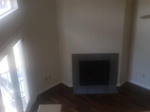 Building Photo - 7111 Brendam Ln