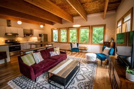 Foto del edificio - 2828 Southeast Gladstone Street, Unit 2828...