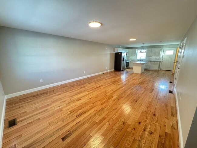 Foto del edificio - 2 1/2 Vernon St