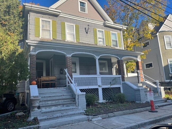 Building Photo - 37 Haskell St