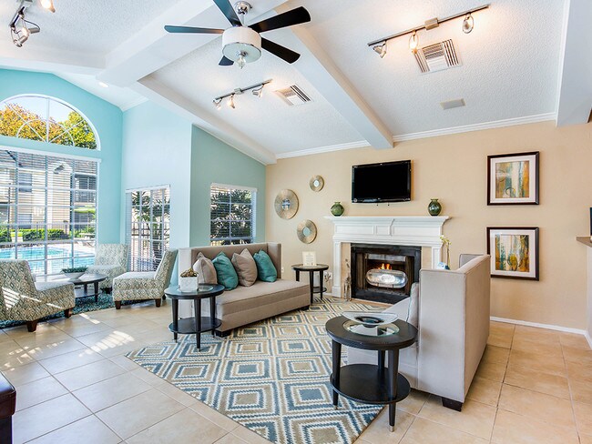 Green Tree Place Apartments Jacksonville, FL
