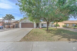Building Photo - 7113 W Sunnyside Dr