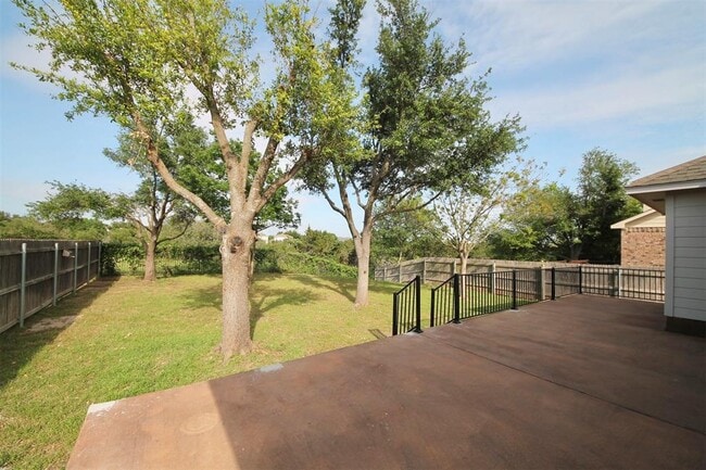 Building Photo - 3608 Pine Needle Cir