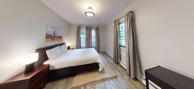 Photo - 101 1/2 Calumet St Apartment