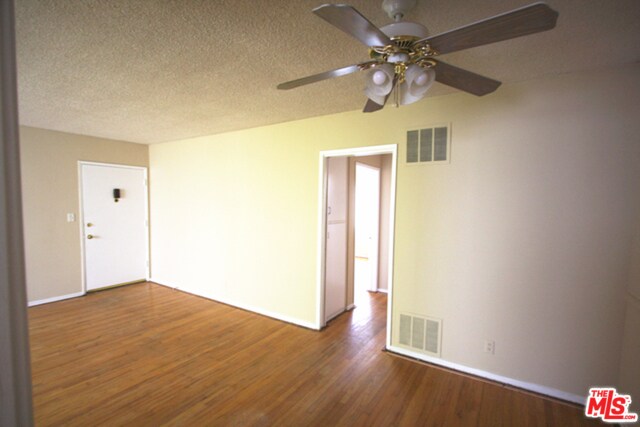 Building Photo - 859 S Bedford St