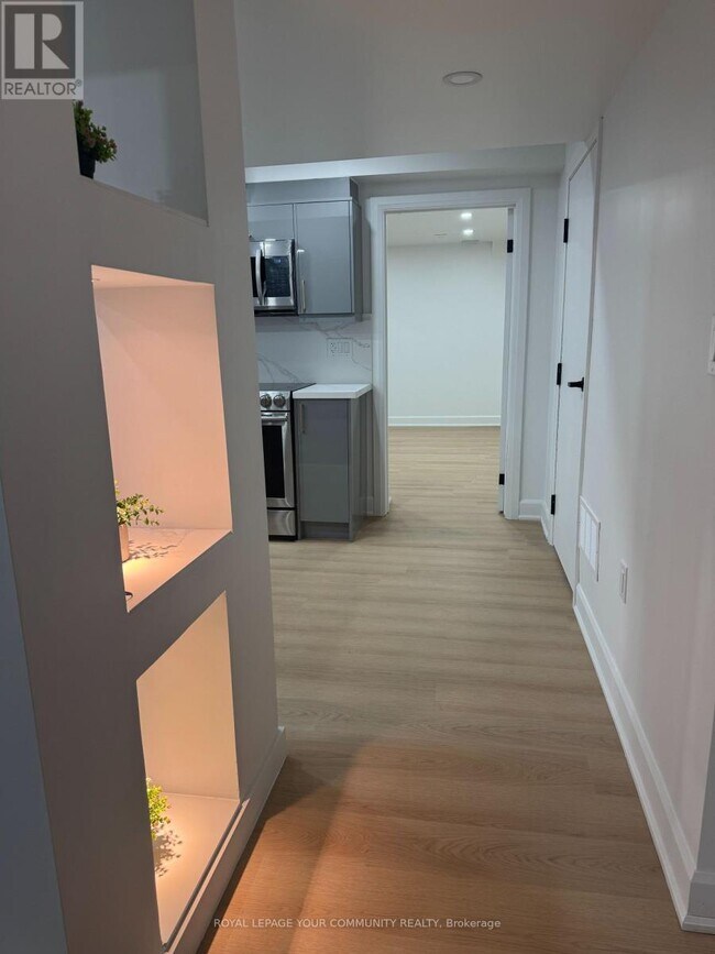 Building Photo - 8 Slater Mill Pl