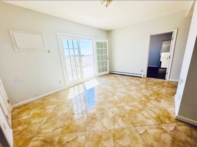 Foto del edificio - 88-02 Rockaway Beach Blvd