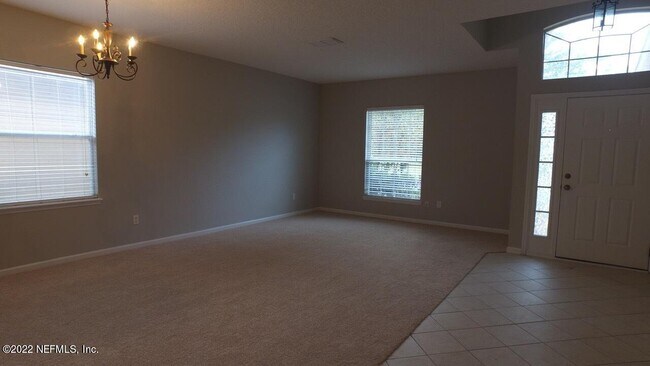 Building Photo - 14664 Falling Waters Dr