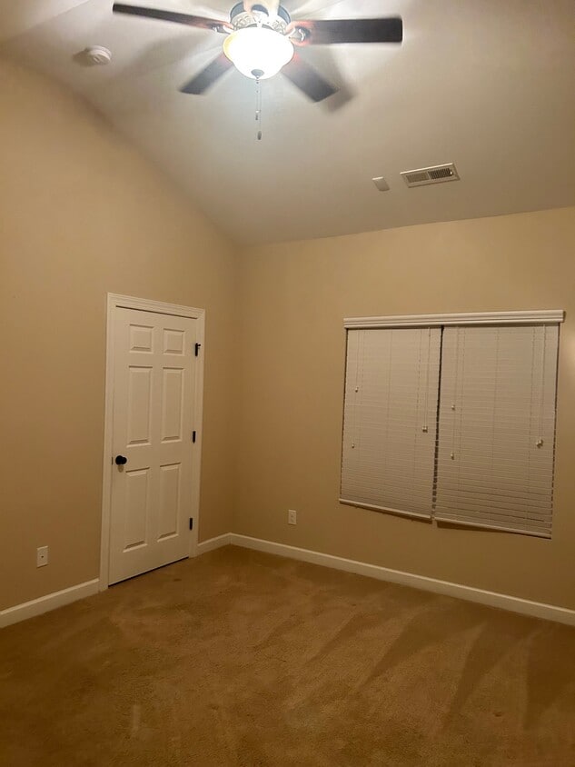 1676 Preston Woods Dr, WinstonSalem, NC 27127 Townhome Rentals in