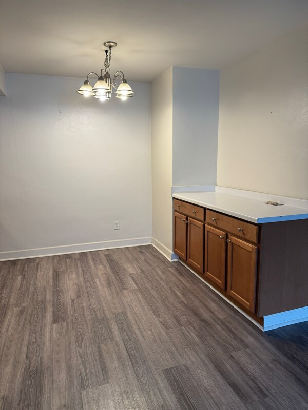 Foto del edificio - 2131 N Summit Ave