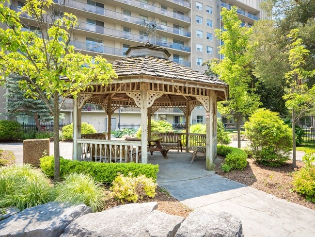 Building Photo - 200 Westfield Dr