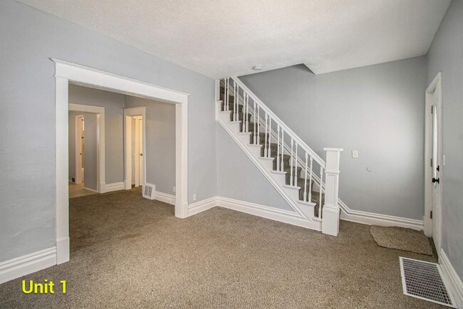 Photo - 1037 Bement St Apartment