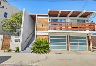 Building Photo - 6713 E Ocean Blvd