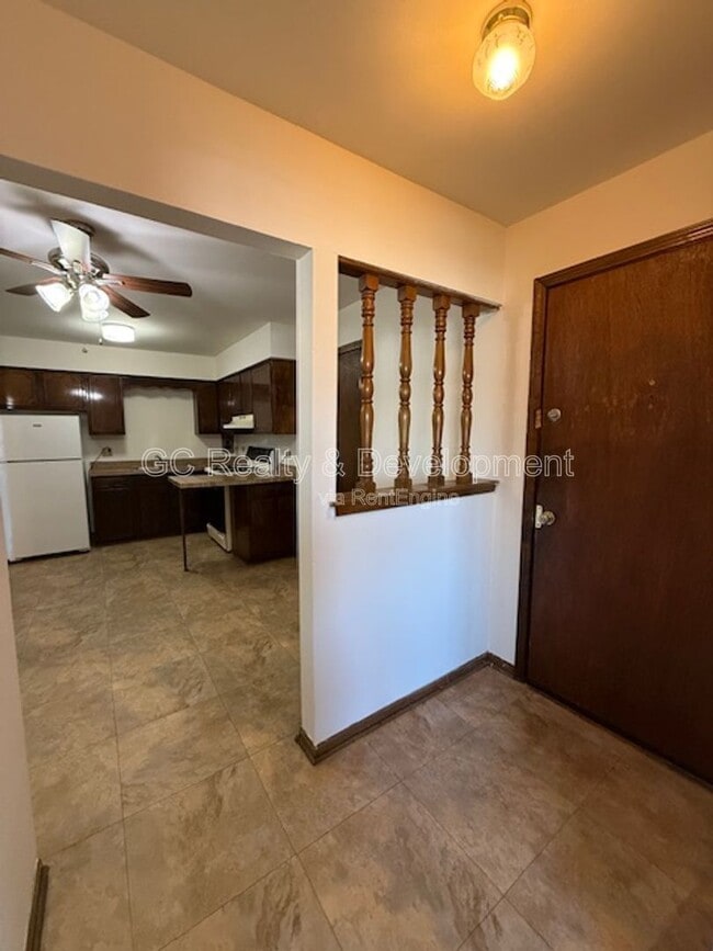 Foto del edificio - 515-525 North Highview Avenue