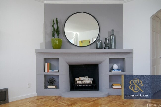 Building Photo - 89 Iris Ave